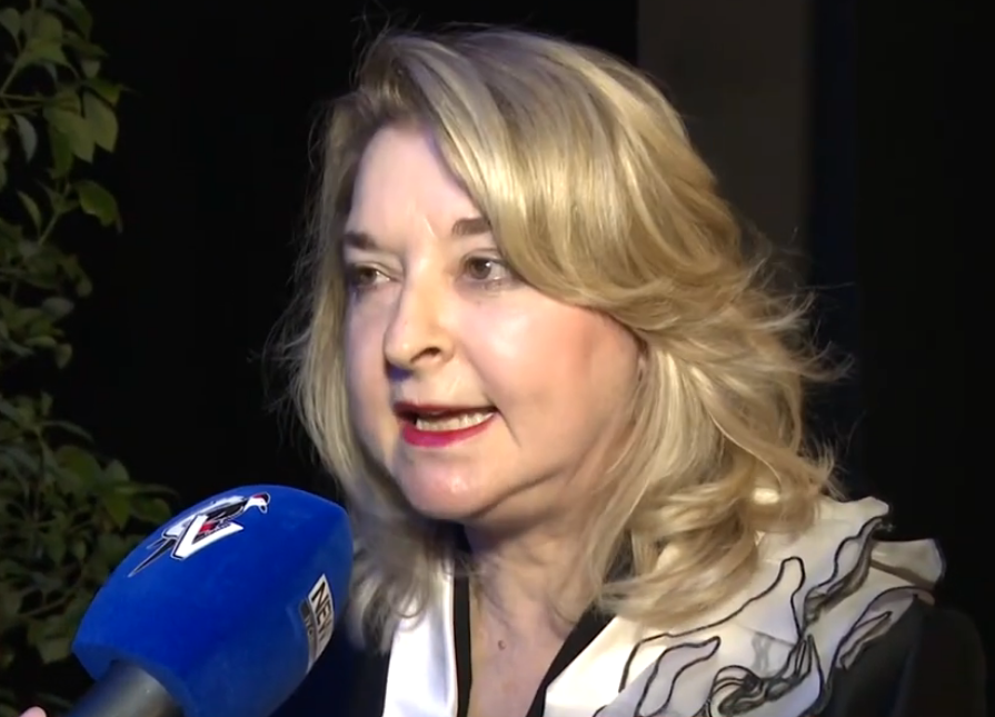 ENRICA CAMILLETTI: IL PARADOSSO DELLA "FOUNDATION", TRA RINFRESCHI DI GALA E DEGRADO URBANO