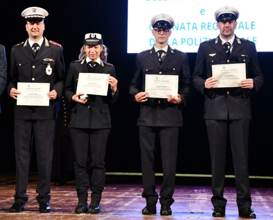 POLIZIOTTI-INFERMIERI E VIGILI-NETTURBINI, UN ENCOMIO NON SI NEGA A NESSUNO