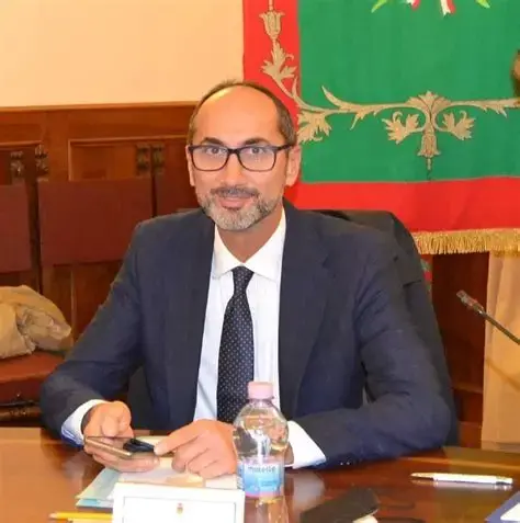 FORIA, REVISORE DEI CONTI E DEI VOTI MANCATI, QUANDO LA POLITICA SUPPLISCE AL MANCATO CONSENSO