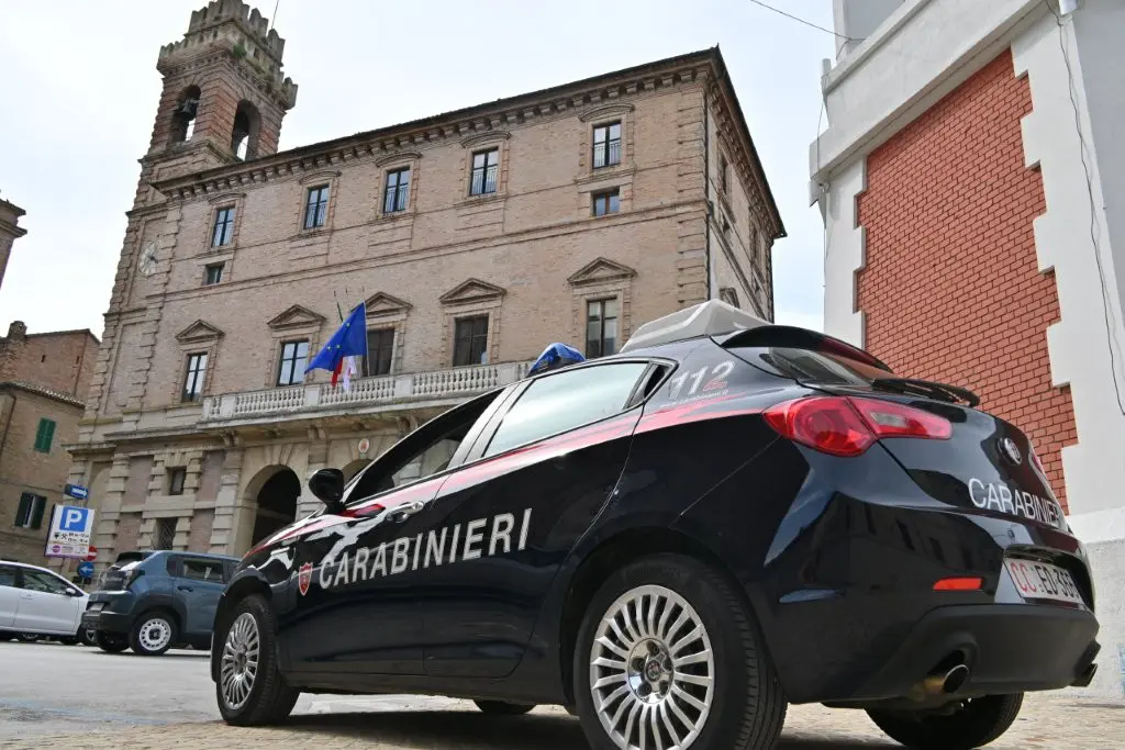 VIOLATO L'AFFIDAMENTO IN PROVA DOPO IL ROGO ALL'APPARTAMENTO DELLA EX: IN CARCERE ANDREA CONTI
