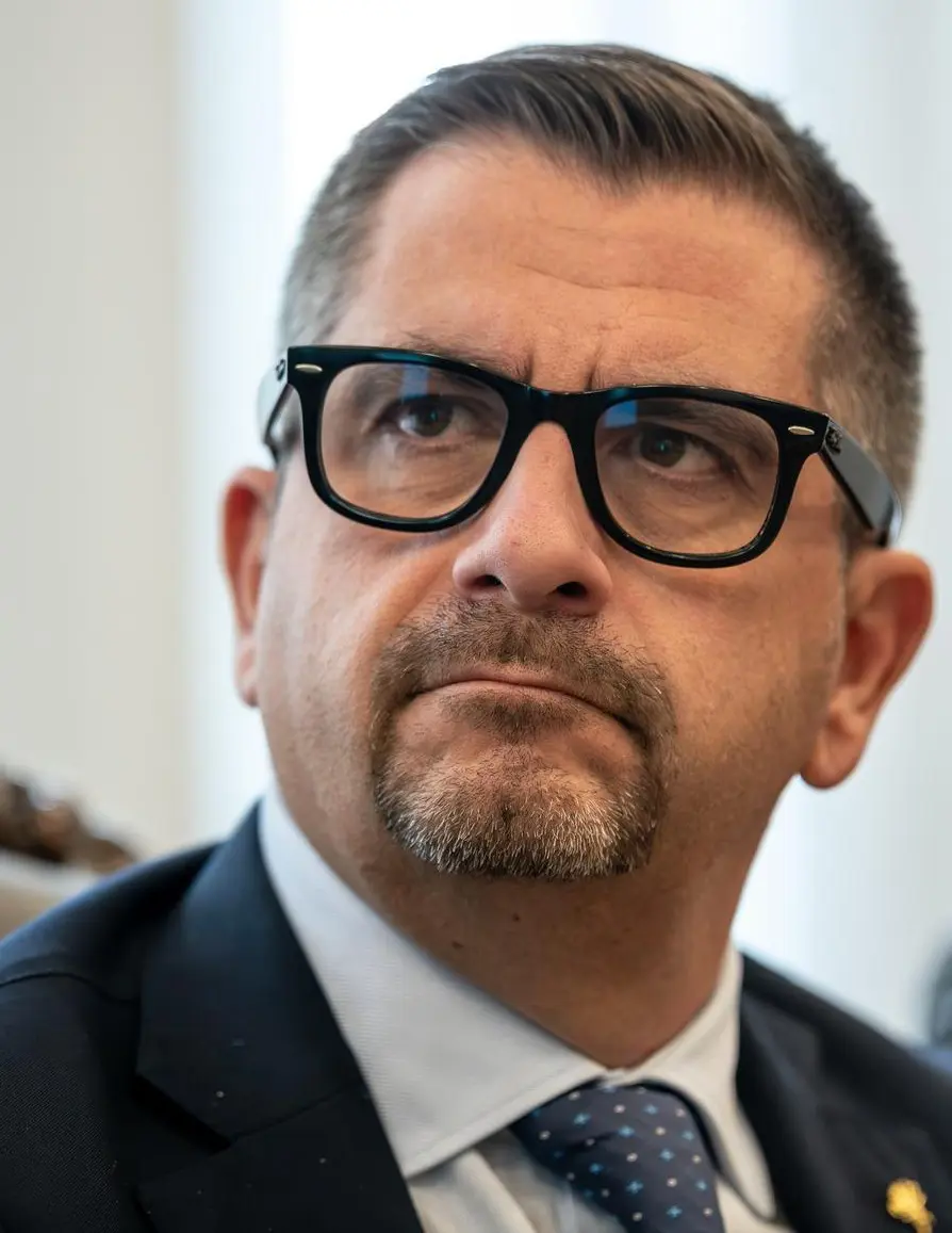 FORNO CREMATORIO: ANCONA PAGA, FANO SOSTITUISCE, PESARO COMANDA: IL CAPOLAVORO DI DILETTANTISMO DELLA GIUNTA SILVETTI