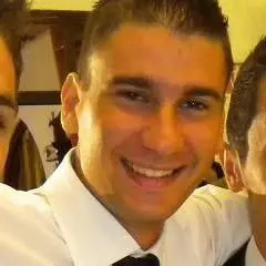 BUSCARINI, DA PASQUA 102 GIORNI DI ASSENZA SU 102: PER IL NON PIÙ COMANDANTE STIPENDIO CON BONUS 