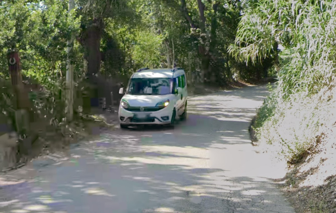 RIMBORSI E BUCHE, LA SBROZZOLA SI CONFERMA STRADA GROVIERA: LIQUIDATI DANNI PER 5.540 EURO IN POCHI MESI