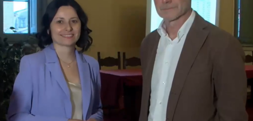 𝗚𝗟𝗜 𝗢𝗦𝗜𝗠𝗔𝗡𝗜 𝗔𝗟 𝗤𝗨𝗜𝗡𝗧𝗢 𝗕𝗔𝗟𝗟𝗢𝗧𝗧𝗔𝗚𝗚𝗜𝗢 𝗗𝗘𝗟𝗟𝗔 𝗦𝗧𝗢𝗥𝗜𝗔𝗜𝗻 𝗰𝗼𝗿𝘀𝗼 𝗶𝗻 𝘁𝘂𝘁𝘁𝗶 𝗶 𝟯𝟯 𝘀𝗲𝗴𝗴𝗶 𝗹𝗲 𝗼𝗽𝗲𝗿𝗮𝘇𝗶𝗼𝗻𝗶 𝗱𝗶 𝘃𝗼𝘁𝗼. 𝗡𝗲𝗶 𝗽𝗿𝗲𝗰𝗲𝗱𝗲𝗻𝘁𝗶 𝗾𝘂𝗮𝘁𝘁𝗿𝗼 𝘁𝗲𝘀𝘁𝗮 𝗮 𝘁𝗲𝘀𝘁𝗮 𝗶𝗹 𝗖𝗲𝗻𝘁𝗿𝗼-𝗦𝗶𝗻𝗶𝘀𝘁𝗿𝗮 𝗲̀ 𝗽𝗿𝗲𝘃𝗮𝗹𝘀𝗼 𝘁𝗿𝗲 𝘃𝗼𝗹𝘁𝗲 (𝗡𝗶𝗰𝗰𝗼𝗹𝗶, 𝗣𝘂𝗴𝗻𝗮𝗹𝗼𝗻𝗶, 𝗣𝘂𝗴𝗻𝗮𝗹𝗼𝗻𝗶) 𝗺𝗲𝗻𝘁𝗿𝗲 𝗶 𝗖𝗶𝘃𝗶𝗰𝗶 𝗲 𝗶𝗹 𝗖𝗲𝗻𝘁𝗿𝗼-𝗗𝗲𝘀𝘁𝗿𝗮 𝘀𝗼𝗻𝗼 𝗳𝗲𝗿𝗺𝗶 𝗮𝗹 𝘀𝘂𝗰𝗰𝗲𝘀𝘀𝗼 𝟮𝟬𝟬𝟵 𝗰𝗼𝗻 𝗦𝗶𝗺𝗼𝗻𝗰𝗶𝗻𝗶. 𝗟’𝗮𝗳𝗳𝗹𝘂𝗲𝗻𝘇𝗮 𝗯𝗮𝘀𝘀𝗮 𝗼 𝗮𝗹𝘁𝗮 𝗳𝗮𝗿𝗮̀ 𝘁𝘂𝘁𝘁𝗮 𝗹𝗮 𝗱𝗶𝗳𝗳𝗲𝗿𝗲𝗻𝘇𝗮 𝘁𝗿𝗮 𝗣𝗶𝗿𝗮𝗻𝗶 𝗲 𝗚𝗹𝗼𝗿𝗶𝗼