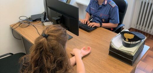 𝗣𝗘𝗥𝗦𝗘𝗚𝗨𝗜𝗧𝗔𝗧𝗢 𝗗𝗔𝗟𝗟𝗔 𝗣𝗥𝗢𝗣𝗥𝗜𝗔 𝗘𝗫, 𝗦𝗧𝗔𝗩𝗢𝗟𝗧𝗔 𝗟𝗢 𝗦𝗧𝗔𝗟𝗞𝗘𝗥 𝗘’ 𝗜𝗡 𝗚𝗢𝗡𝗡𝗘𝗟𝗟𝗔𝗩𝗜𝗧𝗧𝗜𝗠𝗔 𝗜𝗟 𝗙𝗜𝗚𝗟𝗜𝗢 𝟯𝟴𝗘𝗡𝗡𝗘 𝗗𝗜 𝗨𝗡 𝗡𝗢𝗧𝗢 𝗣𝗢𝗟𝗜𝗧𝗜𝗖𝗢 𝗢𝗦𝗜𝗠𝗔𝗡𝗢 𝗗𝗘𝗟 𝗕𝗢𝗥𝗚𝗢