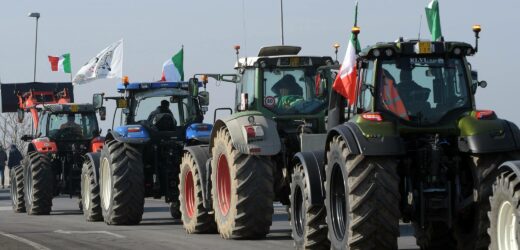 𝗥𝗘𝗦𝗜𝗗𝗘𝗡𝗧𝗜 𝗩𝗦 𝗔𝗚𝗥𝗜𝗖𝗢𝗟𝗧𝗢𝗥𝗜, 𝗔 𝗦𝗔𝗡 𝗣𝗔𝗧𝗘𝗥𝗡𝗜𝗔𝗡𝗢 𝗦𝗔𝗟𝗘 𝗟𝗔 𝗧𝗘𝗡𝗦𝗜𝗢𝗡𝗘𝗣𝗜𝗥𝗔𝗡𝗜 “𝗖𝗢𝗡𝗩𝗢𝗖𝗔” 𝗔 𝗦𝗢𝗥𝗣𝗥𝗘𝗦𝗔 𝗔𝗨𝗧𝗜𝗦𝗧𝗜 𝗘 𝗖𝗢𝗟𝗧𝗜𝗩𝗔𝗧𝗢𝗥𝗜 𝗗𝗔 𝗢𝗚𝗡𝗜 𝗗𝗢𝗩𝗘