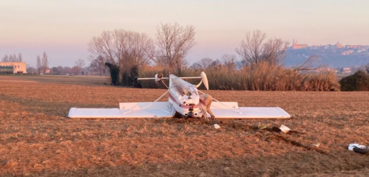 𝗦𝗖𝗔𝗠𝗕𝗜𝗔 𝗜𝗟 𝗖𝗔𝗠𝗣𝗢, 𝗜𝗡 𝗣𝗜𝗔𝗡𝗢 𝗘 𝗜𝗡𝗖𝗢𝗟𝗧𝗢, 𝗣𝗘𝗥 𝗟𝗔 𝗣𝗜𝗦𝗧𝗔 𝗗𝗜 𝗔𝗧𝗧𝗘𝗥𝗥𝗔𝗚𝗚𝗜𝗢!𝗨𝗟𝗧𝗥𝗔𝗟𝗘𝗚𝗚𝗘𝗥𝗢 𝗙𝗜𝗡𝗜𝗦𝗖𝗘 𝗟𝗔 𝗖𝗢𝗥𝗦𝗔 𝗦𝗖𝗔𝗥𝗥𝗢𝗖𝗖𝗜𝗔𝗡𝗗𝗢 𝗙𝗜𝗡𝗢 𝗔 𝗥𝗜𝗕𝗔𝗟𝗧𝗔𝗥𝗦𝗜