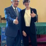𝗜𝗟 𝗠𝗜𝗡𝗜𝗦𝗧𝗥𝗢 𝗙𝗢𝗧𝗜 𝗔𝗗 𝗢𝗦𝗜𝗠𝗢 𝗗𝗜𝗠𝗘𝗡𝗧𝗜𝗖𝗔 𝗟𝗔 𝗦𝗧𝗔𝗙𝗙𝗢𝗟𝗔𝗡𝗜 𝗣𝗘𝗥 𝗥𝗜𝗖𝗖𝗜!“𝗡𝗢𝗜 𝗡𝗢𝗡 𝗧𝗥𝗔𝗗𝗜𝗔𝗠𝗢 𝗚𝗟𝗜 𝗘𝗟𝗘𝗧𝗧𝗢𝗥𝗜”, 𝗦𝗖𝗢𝗥𝗗𝗔𝗡𝗗𝗢 𝗗𝗜 𝗔𝗩𝗘𝗥 𝗙𝗔𝗧𝗧𝗢 𝗨𝗚𝗨𝗔𝗟𝗘