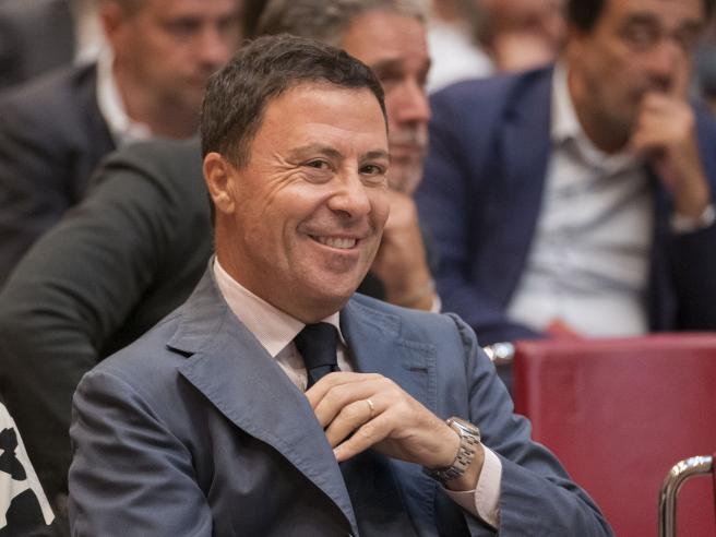 𝗜𝗧𝗔𝗟𝗢 𝗕𝗢𝗖𝗖𝗛𝗜𝗡𝗢 𝗦𝗨𝗣𝗘𝗥 𝗖𝗢𝗡𝗦𝗨𝗟𝗘𝗡𝗧𝗘 𝗔𝗖𝗤𝗨𝗔𝗥𝗢𝗟𝗜, 𝗔𝗩𝗩𝗜𝗢 𝗖𝗢𝗡 𝗔𝗨𝗧𝗢𝗚𝗢𝗟!𝗟’𝗘𝗫 𝗗𝗜 𝗙𝗜𝗡𝗜 𝗟𝗔𝗩𝗢𝗥𝗘𝗥𝗔’ 𝗔 𝗦𝗣𝗘𝗦𝗘 𝗗𝗘𝗟 𝗖𝗔𝗡𝗗𝗜𝗗𝗔𝗧𝗢 𝗢 𝗗𝗘𝗜 𝗠𝗔𝗥𝗖𝗛𝗜𝗚𝗜𝗔𝗡𝗜?