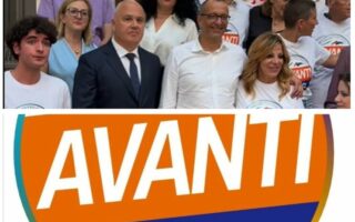 𝗧𝗥𝗢𝗣𝗣𝗢 𝗔 𝗗𝗘𝗦𝗧𝗥𝗔 𝗟’𝗔𝗠𝗜𝗖𝗔 “𝗦𝗘𝗥𝗘𝗡𝗘𝗟𝗟𝗔 𝗗𝗘 𝗣𝗜𝗦𝗧𝗢𝗟𝗔”, 𝗔𝗖𝗛𝗜𝗟𝗟𝗘 𝗦𝗘 𝗡𝗘 𝗩𝗔𝗦𝗨𝗟𝗟𝗔 𝗥𝗢𝗦𝗖𝗜𝗔𝗡𝗜 𝗚𝗜𝗡𝗡𝗘𝗧𝗧𝗜 𝗥𝗢𝗠𝗣𝗘 𝗖𝗢𝗡 𝗣𝗜𝗥𝗔𝗡𝗜 𝗣𝗘𝗥 “𝗔𝗩𝗔𝗡𝗧𝗜 𝗖𝗢𝗡 𝗥𝗜𝗖𝗖𝗜”