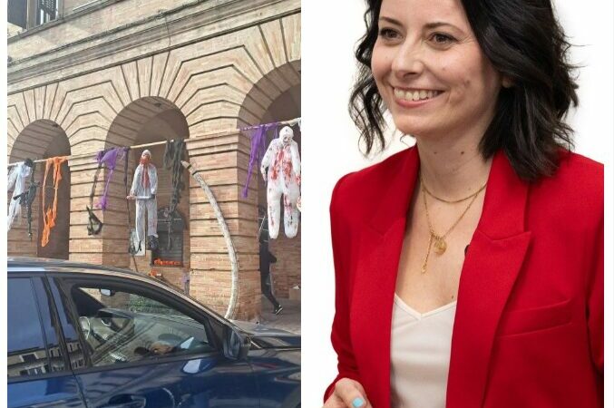 𝗛𝗔𝗟𝗟𝗢𝗪𝗘𝗘𝗡 𝗖𝗢𝗠𝗘 𝗟𝗔 𝗕𝗔𝗡𝗗𝗜𝗘𝗥𝗔 𝗣𝗔𝗟𝗘𝗦𝗧𝗜𝗡𝗘𝗦𝗘: 𝗭𝗢𝗠𝗕𝗜𝗘 𝗔𝗣𝗣𝗘𝗦𝗜 𝗘 𝗥𝗜𝗠𝗢𝗦𝗦𝗜!𝗠𝗜𝗖𝗛𝗘𝗟𝗔 𝗨𝗙𝗙𝗜𝗖𝗜𝗔𝗟𝗠𝗘𝗡𝗧𝗘 “𝗥𝗘𝗚𝗜𝗡𝗔 𝗧𝗘𝗡𝗧𝗘𝗡𝗡𝗔”: 𝗣𝗥𝗜𝗠𝗔 𝗙𝗔 𝗘 𝗣𝗢𝗜 𝗦𝗜 𝗣𝗘𝗡𝗧𝗘…