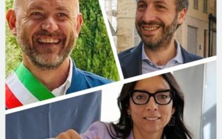 𝗗𝗨𝗘 “𝗥𝗢𝗦𝗦𝗜” 𝗣𝗘𝗥 𝗖𝗔𝗦𝗧𝗘𝗟𝗟𝗜 𝗖𝗛𝗘 𝗖𝗢𝗠𝗣𝗟𝗘𝗧𝗔 𝗟’𝗢𝗣𝗘𝗥𝗔 𝗖𝗢𝗡 𝗟𝗔 𝗣𝗜𝗨’ 𝗩𝗢𝗧𝗔𝗧𝗔!𝗧𝗥𝗜𝗦 𝗣𝗘𝗥 𝗜𝗟 𝗦𝗘𝗡𝗔𝗧𝗢𝗥𝗘 𝗔𝗦𝗖𝗢𝗟𝗔𝗡𝗢, 𝗩𝗘𝗥𝗢 𝗩𝗜𝗡𝗖𝗜𝗧𝗢𝗥𝗘 𝗣𝗢𝗟𝗜𝗧𝗜𝗖𝗢 𝗥𝗘𝗚𝗜𝗢𝗡𝗔𝗟𝗜