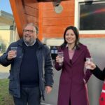 𝗟𝗔 𝗠𝗔𝗟𝗘𝗗𝗜𝗭𝗜𝗢𝗡𝗘 𝗗𝗜 𝗠𝗔𝗥𝗖𝗛𝗘𝗧𝗧𝗜: 𝗟𝗜𝗕𝗜𝗔𝗠 (𝗖𝗢𝗡 𝗔𝗖𝗤𝗨𝗔!) 𝗡𝗘’ 𝗟𝗜𝗘𝗧𝗜 𝗖𝗔𝗟𝗜𝗖𝗜…𝗔𝗗𝗗𝗜𝗢 𝗗𝗘𝗟𝗟’𝗔𝗗 𝗔𝗦𝗧𝗘𝗔, 𝗕𝗥𝗜𝗡𝗗𝗜𝗦𝗜 𝗖𝗢𝗡 𝗟𝗔 𝗚𝗟𝗢𝗥𝗜𝗢 𝗘 𝗟’𝗔𝗖𝗤𝗨𝗔 𝗗𝗘𝗟 𝗦𝗜𝗡𝗗𝗔𝗖𝗢!