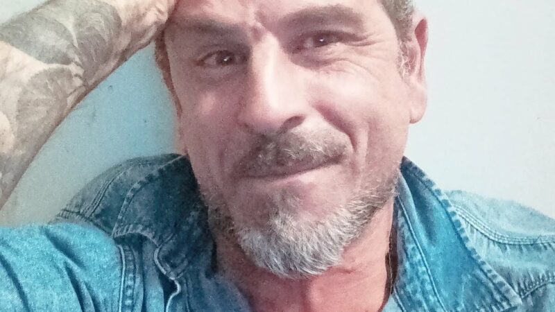 𝗙𝗢𝗟𝗟𝗘 𝗗𝗜 𝗚𝗘𝗟𝗢𝗦𝗜𝗔 𝗜𝗡𝗦𝗘𝗚𝗨𝗘 𝗟𝗔 𝗖𝗢𝗠𝗣𝗔𝗚𝗡𝗔 𝗙𝗜𝗡𝗢 𝗔 𝗣𝗔𝗟𝗠𝗔 𝗗𝗜 𝗠𝗔𝗜𝗢𝗥𝗖𝗔!𝗘 𝗗𝗜 𝗥𝗜𝗧𝗢𝗥𝗡𝗢 𝗔 𝗢𝗦𝗜𝗠𝗢 𝗣𝗘𝗡𝗘𝗧𝗥𝗔 𝗜𝗡 𝗖𝗔𝗦𝗔 𝗗𝗜 𝗟𝗘𝗜 𝗔𝗥𝗠𝗔𝗧𝗢 𝗗𝗜 𝗔𝗦𝗖𝗜𝗔…